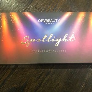 OPV beauty London Spotlight eyeshadow palette